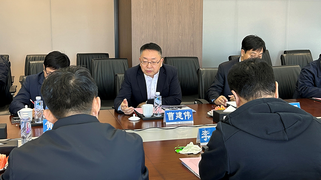 實力見證 | 哈密市考察團蒞臨宇通重卡，共繪氫能零碳物流藍圖