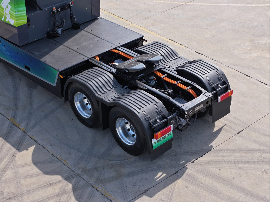 穩！省！強！宇通重卡T系列2025款憑三大硬核技術實現價值升級！